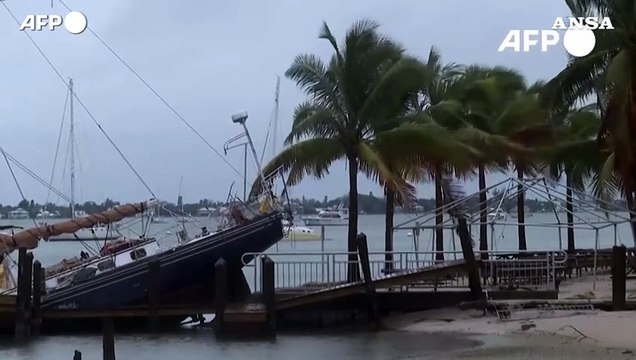 Uragano Milton, colpita la costa occidentale della Florida