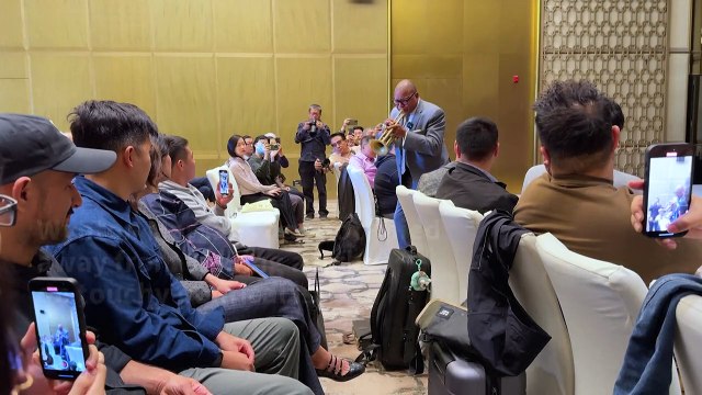 Trumpet star Marsalis says jazz creates 'balance' in divided world