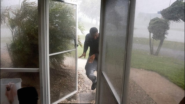 Éxodo masivo en Tampa, Florida, ante la llegada del huracán Milton