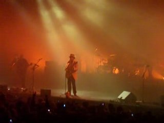 Serj Tankian - Saving us (live)