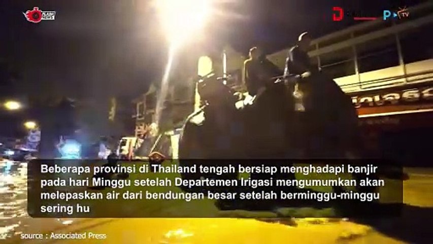 Gajah Dikerahkan untuk Bantu Operasi Penyelamatan Banjir di Thailand Utara