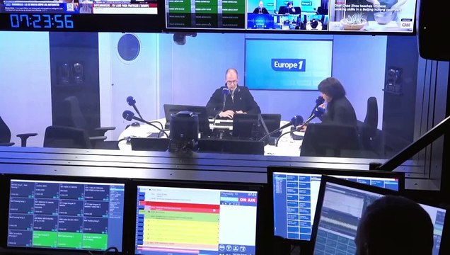1960 : Edith Piaf chante «Je ne regrette rien» sur Europe 1