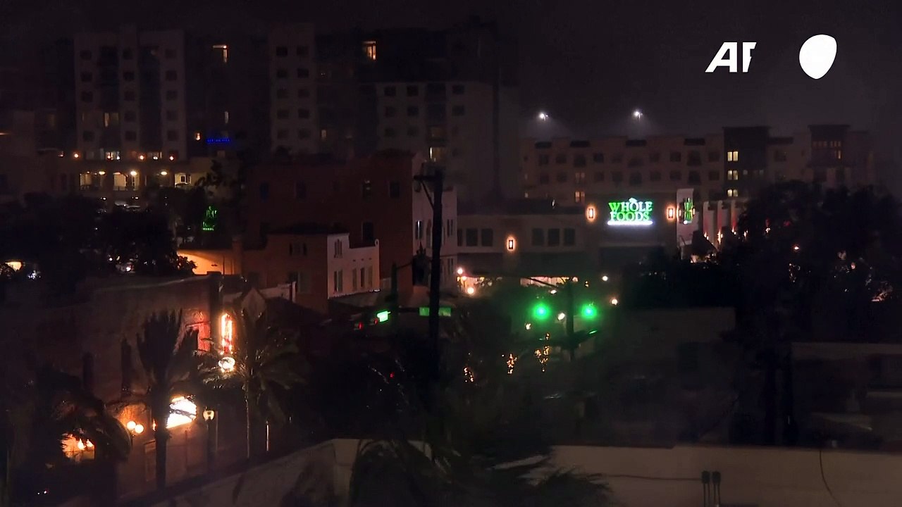 USA: Hurrikan 'Milton' trifft in Florida auf Land