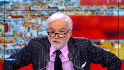 L'édito de Pascal Praud : «Le voile : de Creil à Tourcoing»