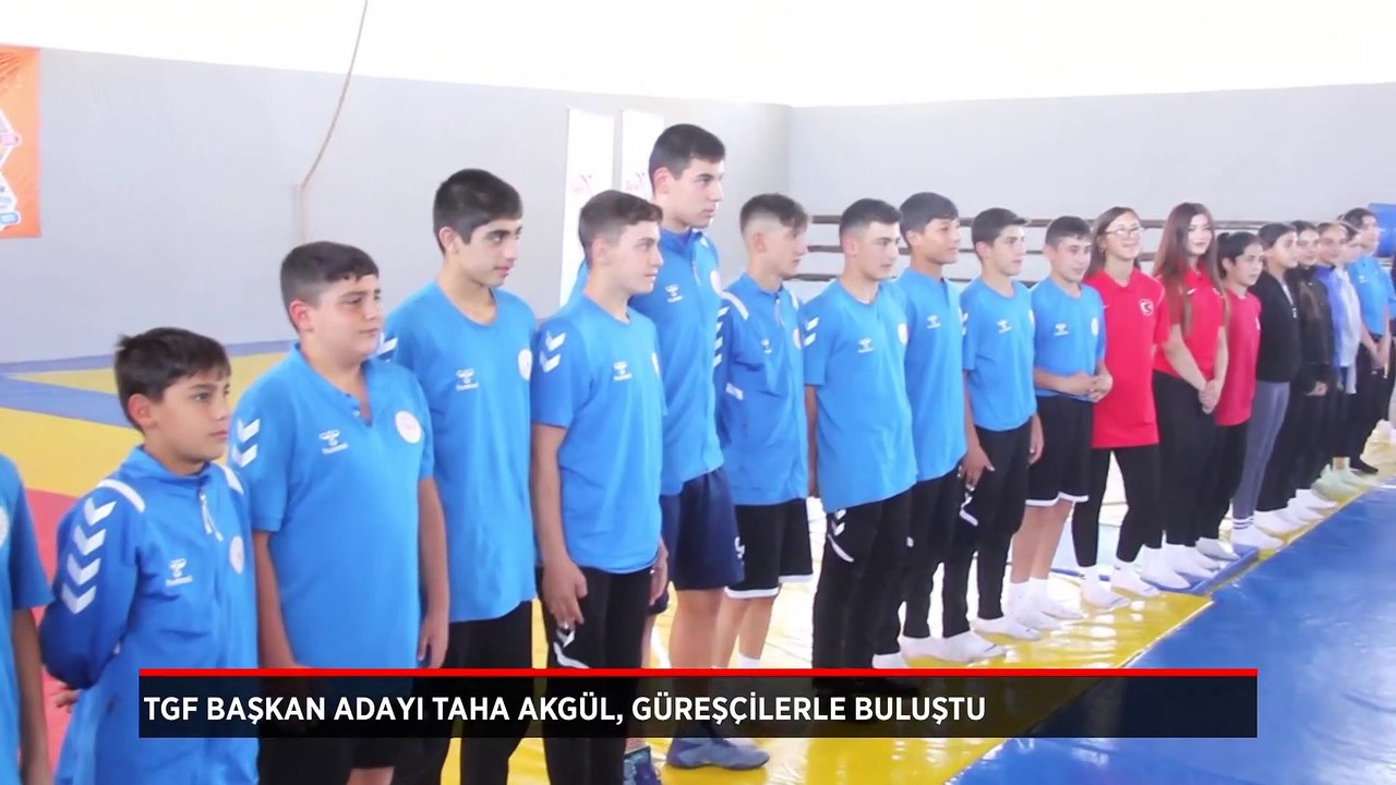 Türkiye Güreş Federasyonu başkan adayı Taha Akgül, Sivas'ta güreşçilerle buluştu