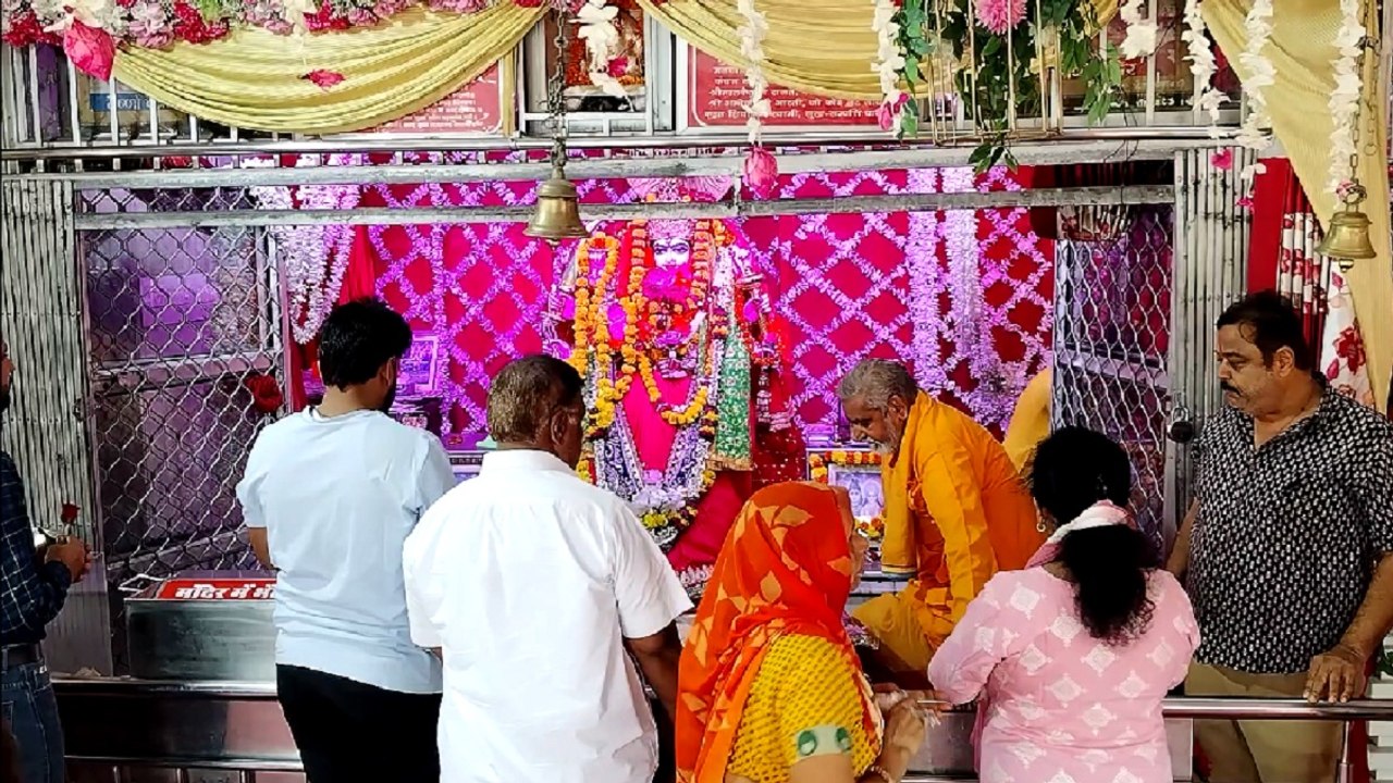 Video: छोटी काशी में घर-घर होगा कन्या पूजन, जानें कब है अष्टमी और नवमी