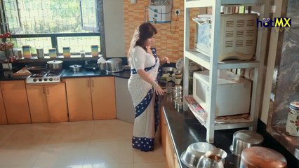 Watch Favorite Teacher E03 HotMX Hot Hindi Web Series