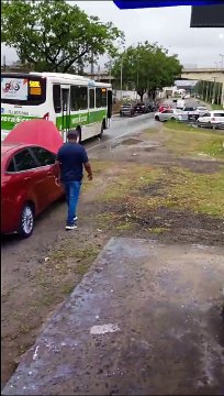 Tiroteio em Vigário Geral afeta transporte público e deixa motoristas em alerta