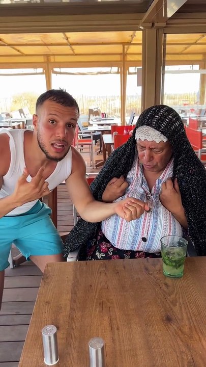 React the magic french lady
