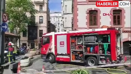 Beyoğlu Belediyesi'nde trafo patladı, bina boşaltıldı-1