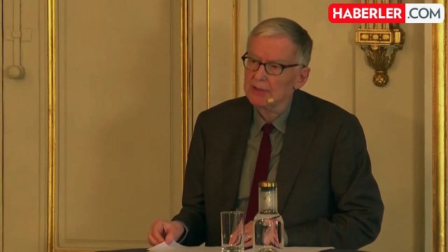 2024 Nobel Edebiyat Ödülü'nü şiirsel düzyazısı nedeniyle Güney Koreli roman yazarı Han Kang kazandı