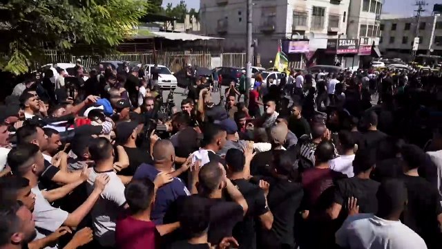 تشييع أربعة فلسطينيين قتلوا برصاص الشرطة الإسرائيلية في الضفة الغربية