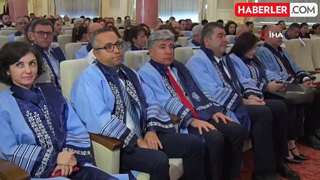 TBMM Başkanı Kurtulmuş: Mesele herkesin tartışmanın bir parçası olduğu ve ortaklaşa mutabakatın ortaya çıktığı bir anayasa yapım sürecinin...