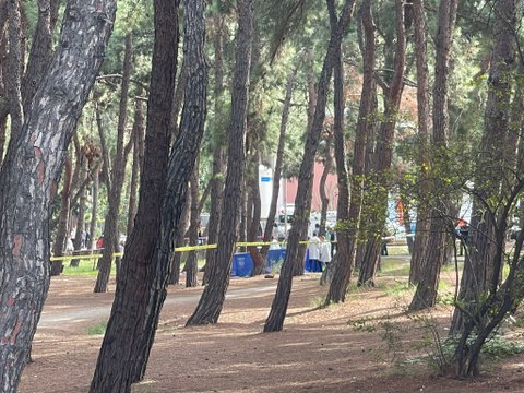 Bakırköy'de hastane bahçesinde eşini hayattan kopardı