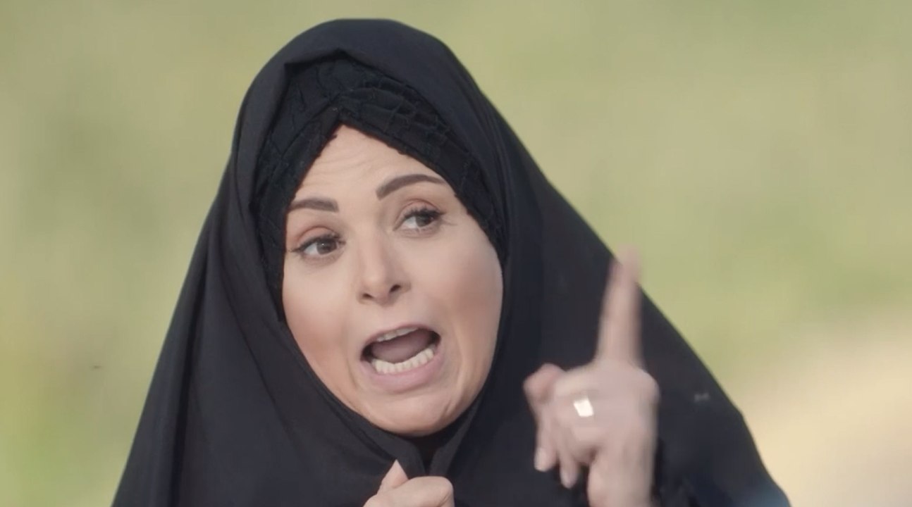 شوف الست عملت ايه لما عرفت ان حد من اللى شغالين عندهم عايزياخد تار ابوها #افراح_ابليس