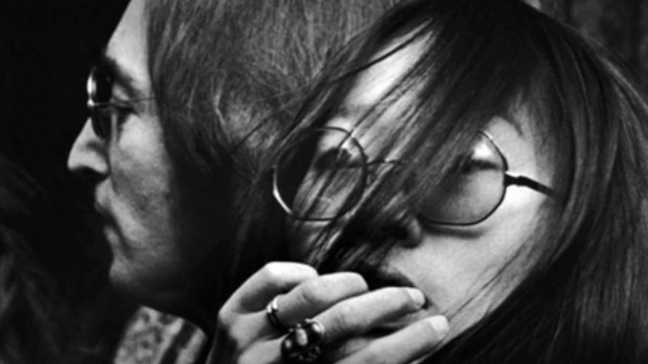 COMBUSTÍVEL, METAL E POEMA: WALLS AND BRIDGES (O ÁLBUM DO FIM DE SEMANA PERDIDO)