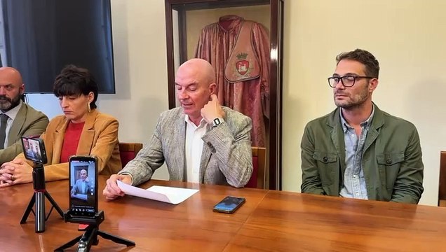 Dimissioni Lenzi, il sindaco Salvetti: Sbalordito dalle sue esternazioni