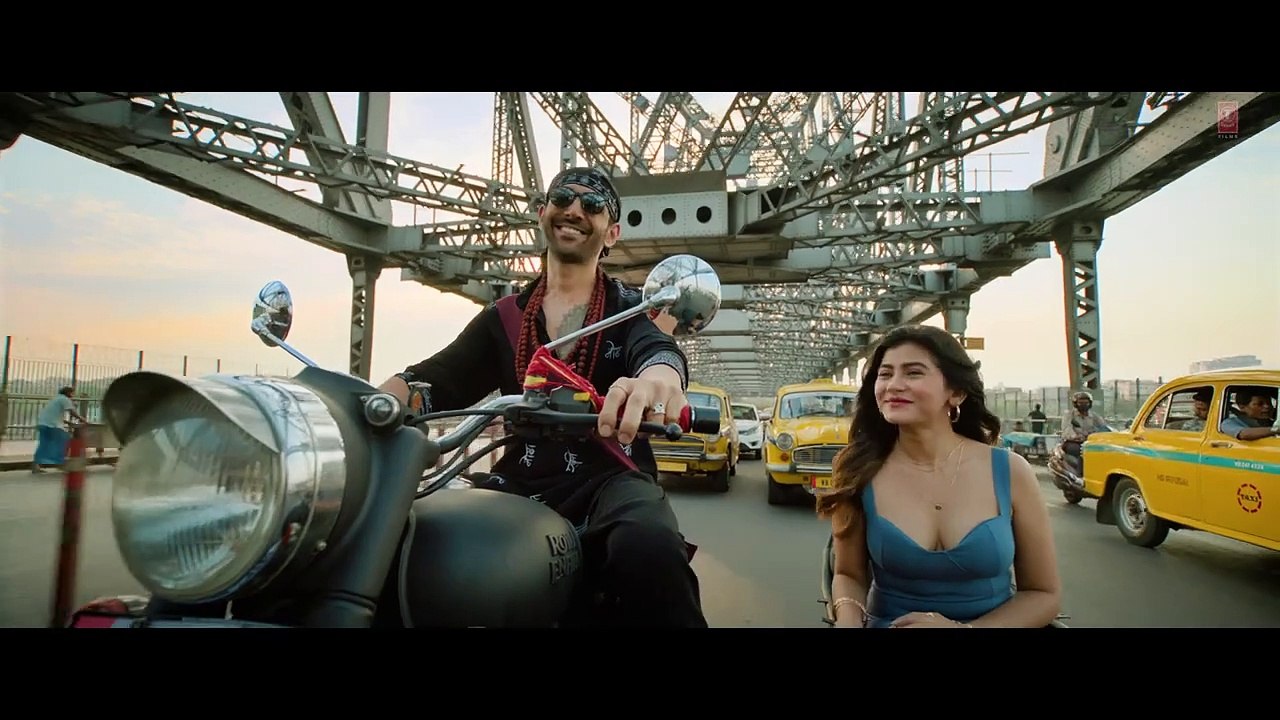 Bhool Bhulaiyaa 3 (Official Trailer)_ Kartik Aaryan,Vidya B,Madhuri D,Triptii _ Anees B _ Bhushan K