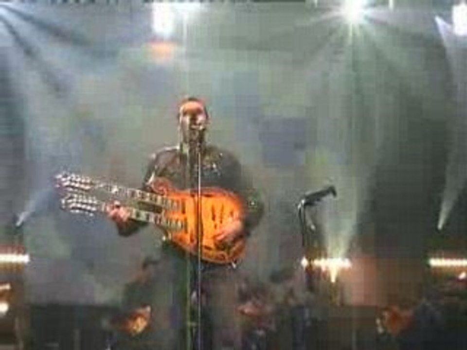 TAKFARINAS SUPER STAR AU ZENITH DE PARIS 19/04