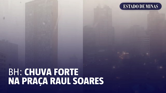 BH: chuva forte na praça Raul Soares
