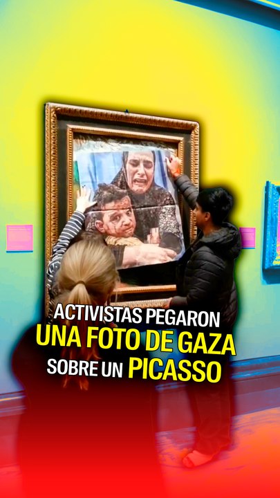 Activistas pegaron una foto de Gaza sobre un Picasso en Londres.