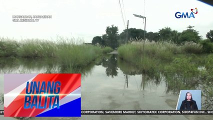 Baha sa ilang kalsada sa Brgy. Guiguilonen, mabagal ang paghupa | Unang Balita