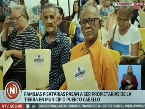 GMVV entregó títulos de tierras urbanas a familias del municipio Puerto Cabello en el estado Carabobo