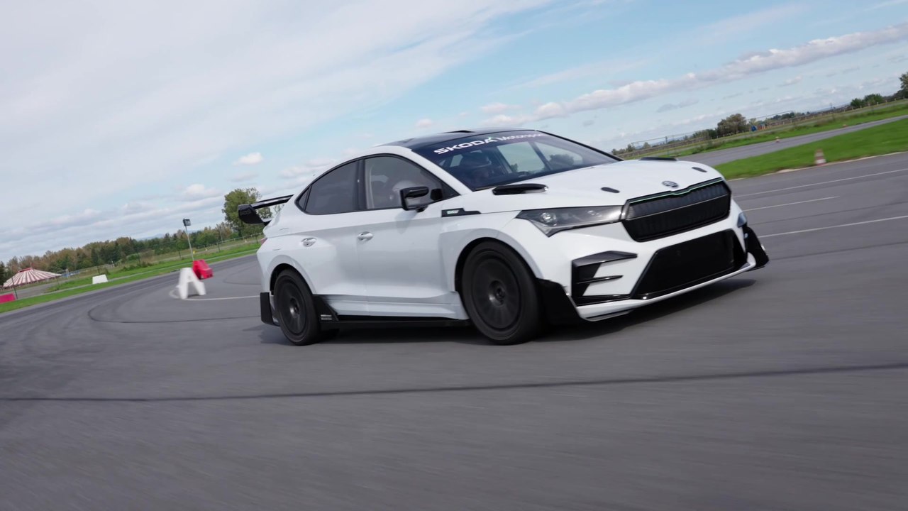 Der Skoda Enyaq RS Race - ein neues Motorsportkonzept mit nachhaltigen Ideen für Serienmodelle