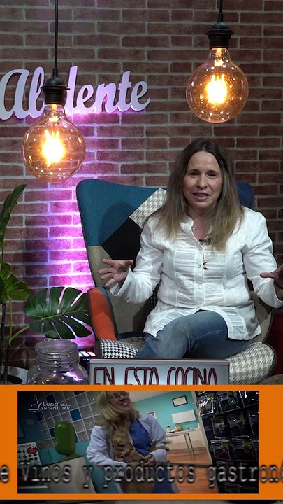 ANA ANUNCIANDO EL SOL REPSOL DEL RESTAURANTE EL TRASHOGUERO