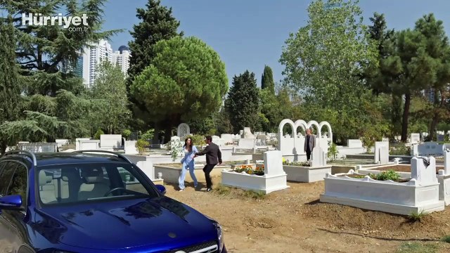 İnci Taneleri ekrana kilitledi