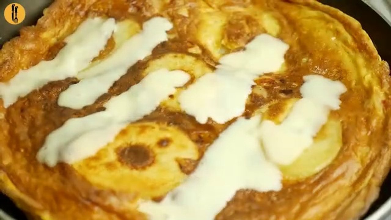 Potato Omelette with Cheese, Pakistani Fusion style recipe | Food Fusion