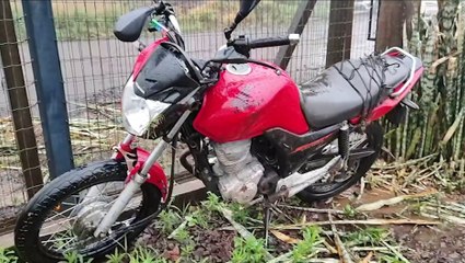 Colisão entre moto e carro deixa mulher ferida na BR-277