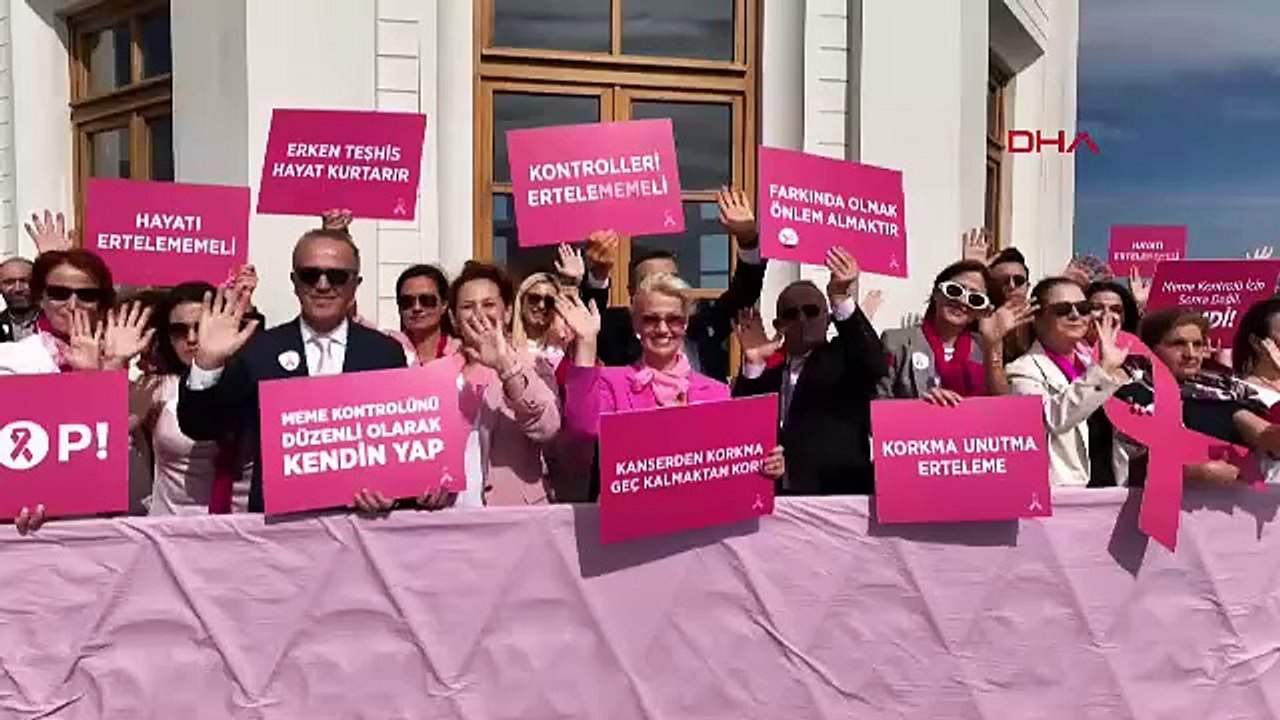 İstanbul - Meme kanserine karşı farkındalık için Kız Kulesi'ne pembe kurdele asıldı