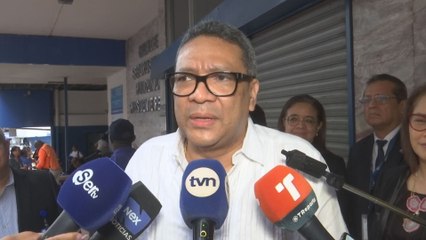 Dino Mon realiza recorrido por la policlínica Presidente Remón