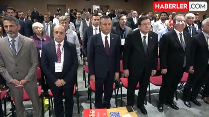 CHP Genel Başkanı Özel: "İktidarı bir şekilde erken seçime zorlamak durumundayız"