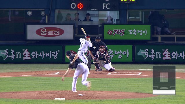 삼성 나와라 LG, 5차전 혈투 끝에 kt 꺾고 플레이오프 진출 / YTN