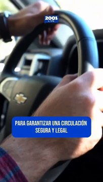¿Qué dice la ley sobre los documentos que se necesitan para conducir? (INTT)