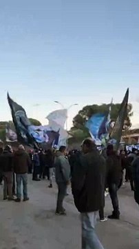 Il tifo della nord fuori dallo stadio