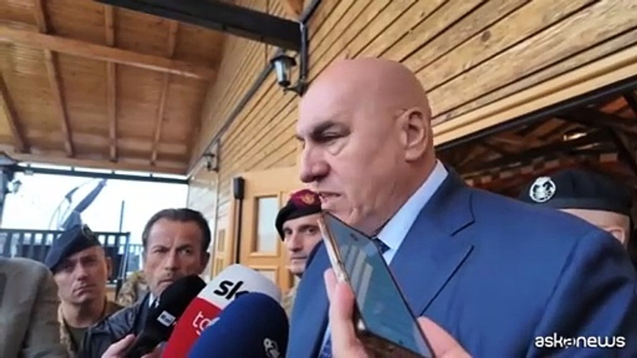 M.O., Crosetto: "Unifil? Non si parla di ritiro italiano"