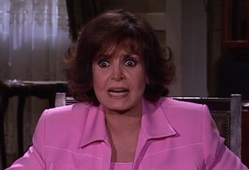 ولادها هيسبوها و يروحو لابوهم عشان الفلوس #احلام_فى_البوابة