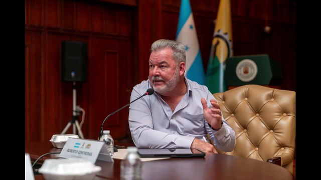 Roberto Contreras analiza si participará o no en elecciones 2025 tras recibir amenazas