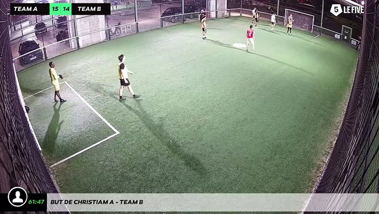 But de Christiam A - Team B