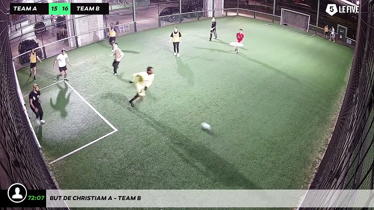 But de Christiam A - Team B