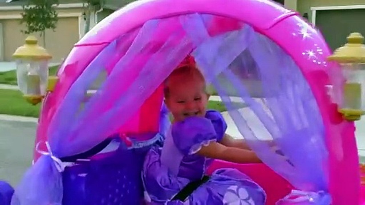 Волшебная Карета для маленькой Принцессы Видео для Детей DISNEY PRINCESS CARRIAGE
