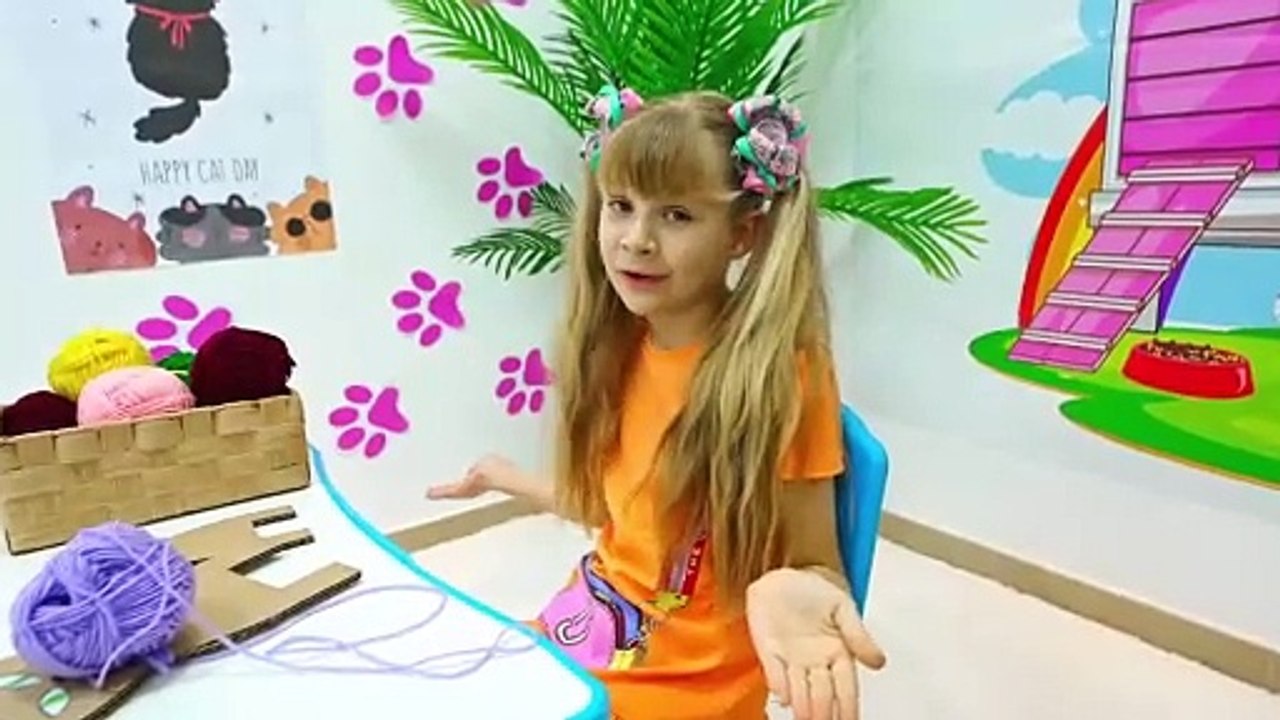 Diana and Roma's Hilarious Animal Adventures