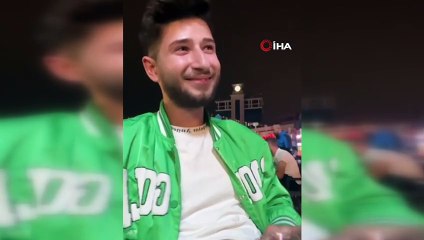 İstanbul'da bir kişi canlı yayın yaparken sandalyeli sopalı kavgayı kaydetti