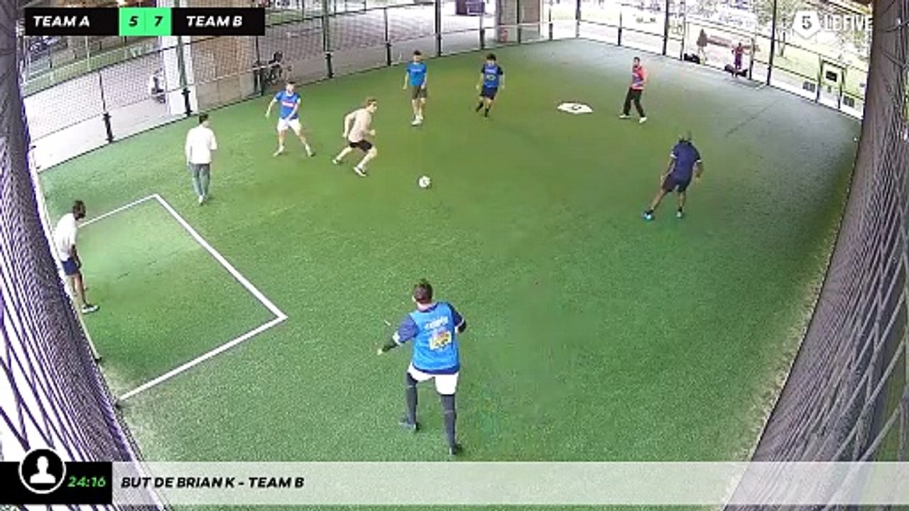 But de Brian K - Team B