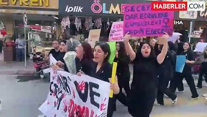 Öğrenciler Kadına Yönelik Şiddete Tepki Gösterdi