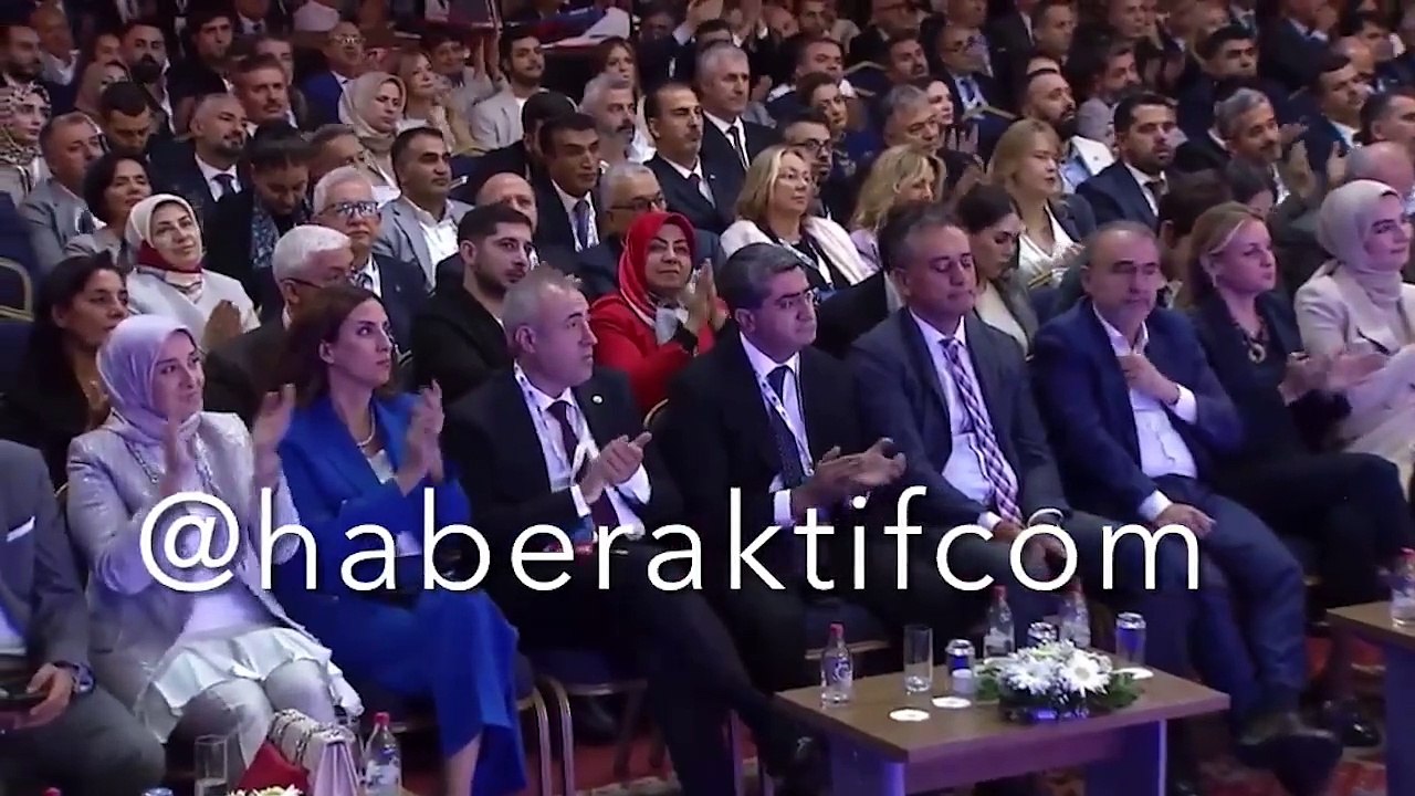 Ali Babacan partisinin kongresinde CHP'ye yüklendi: 'Ülkenin geldiği noktada payı var'