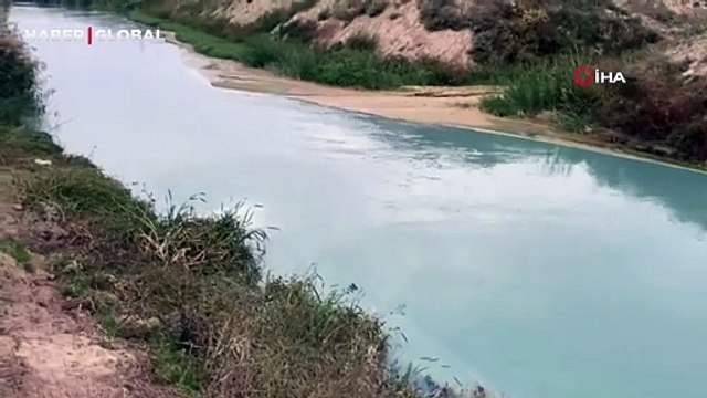 Çorlu Deresi turkuaz renge büründü